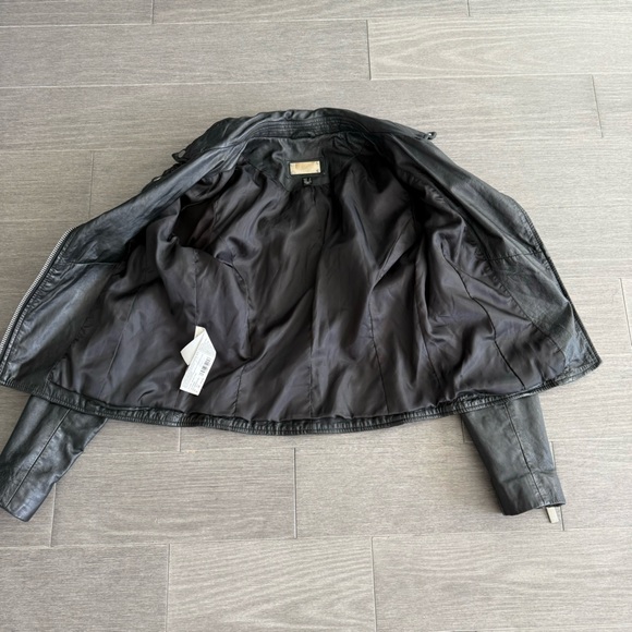 Mango Textured Panel Genuine Leather Biker Jacket Black XS Quilted Shoulder Moto - Picture 14 of 16